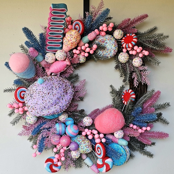 Candyland Christmas wreath 6 - Picture 6 of 11